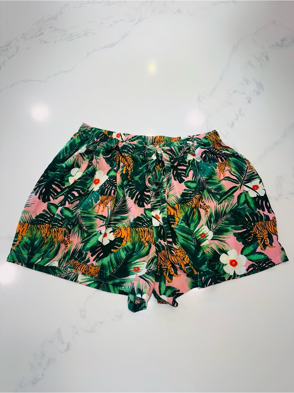 CYNTHIA ROWLEY SIZE XL~WOMEN’S TIGER JUNGLE PRINT PAJAMA SHORT TOP SET TROPICAL - Picture 13 of 16